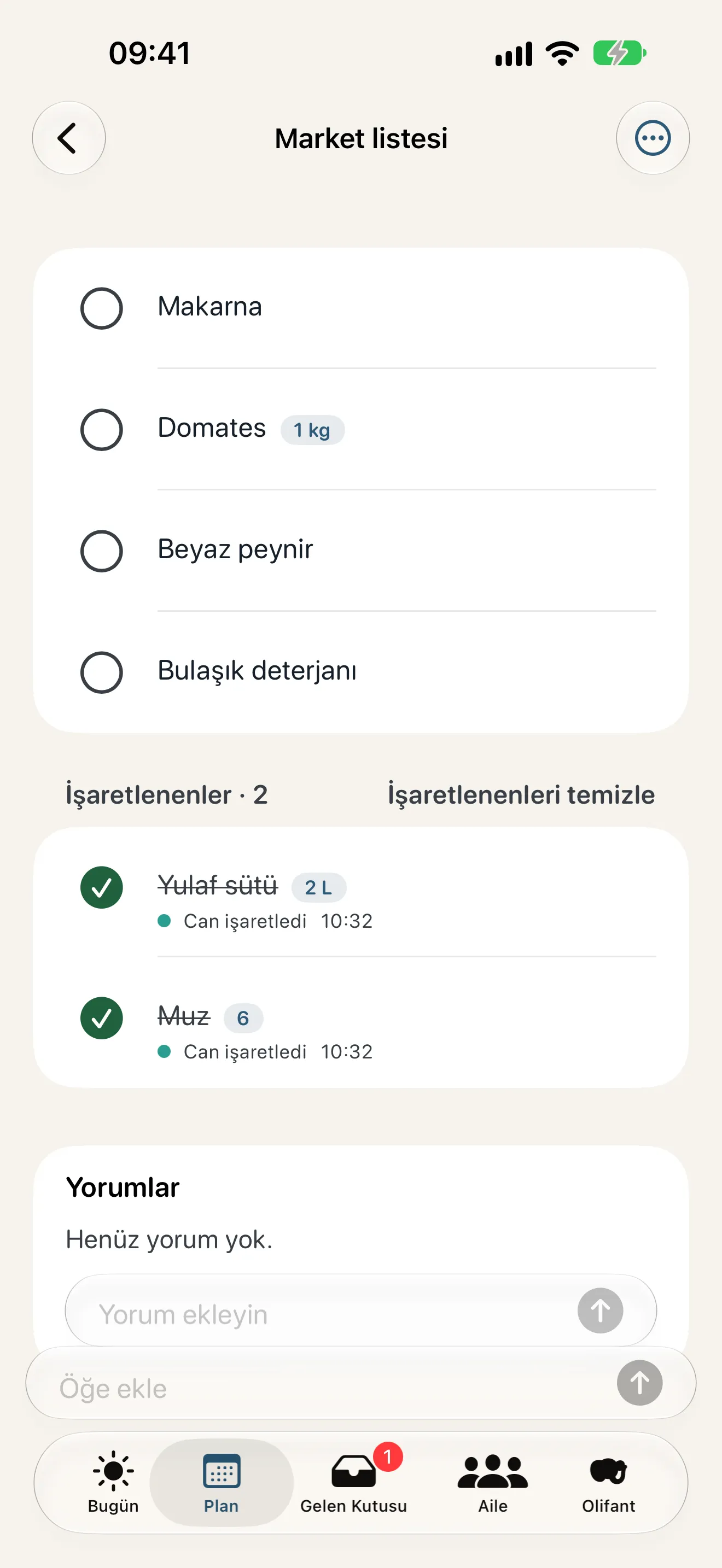 Olifant'ta iki öğesi işaretlenmiş ortak bir alışveriş listesi